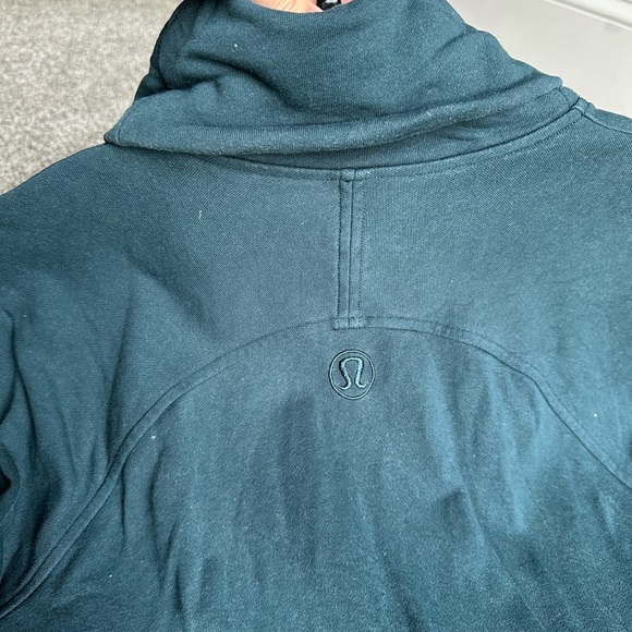 Lululemon Cowl Neck - Picture 4 of 4